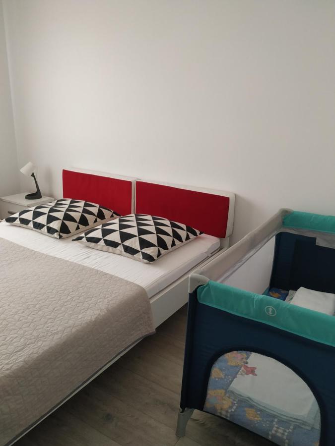 Exquisite Apartament Брашов Экстерьер фото